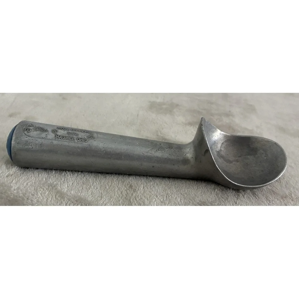 Zeroll Ice Cream Scoop #12 Blue Cap Aluminum Vintage Farmhouse Rustic